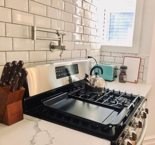 Gorgeous Victorian House!! Entire Suite In Sam'S Home New York Ngoại thất bức ảnh